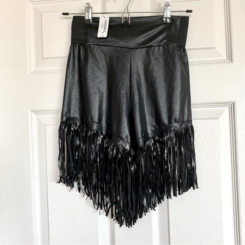 🖤 Hot Topic Black High-Waisted Shiny Liquid Leather-Look Fringe Shorts